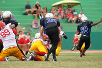 CYCLONES VS TROJANS